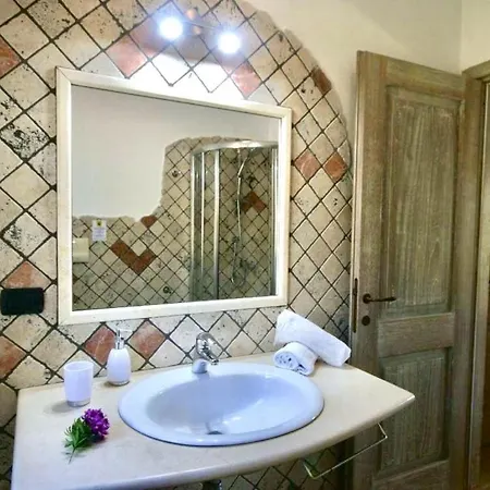 Diana - Family House * אולביה